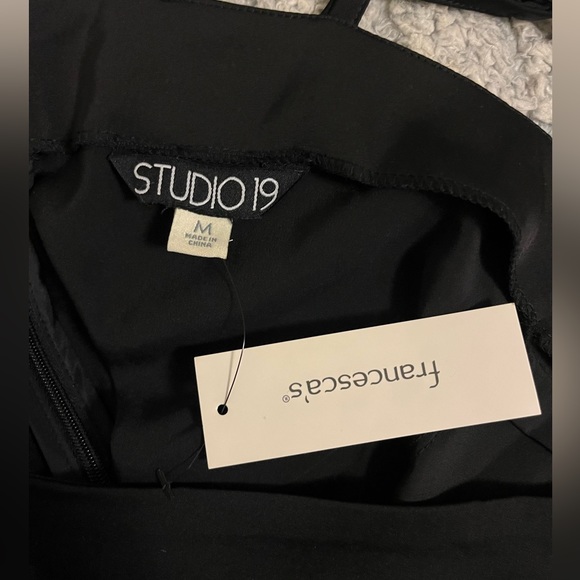 Francesca’s Women’s Little Black Dress - Picture 3 of 4